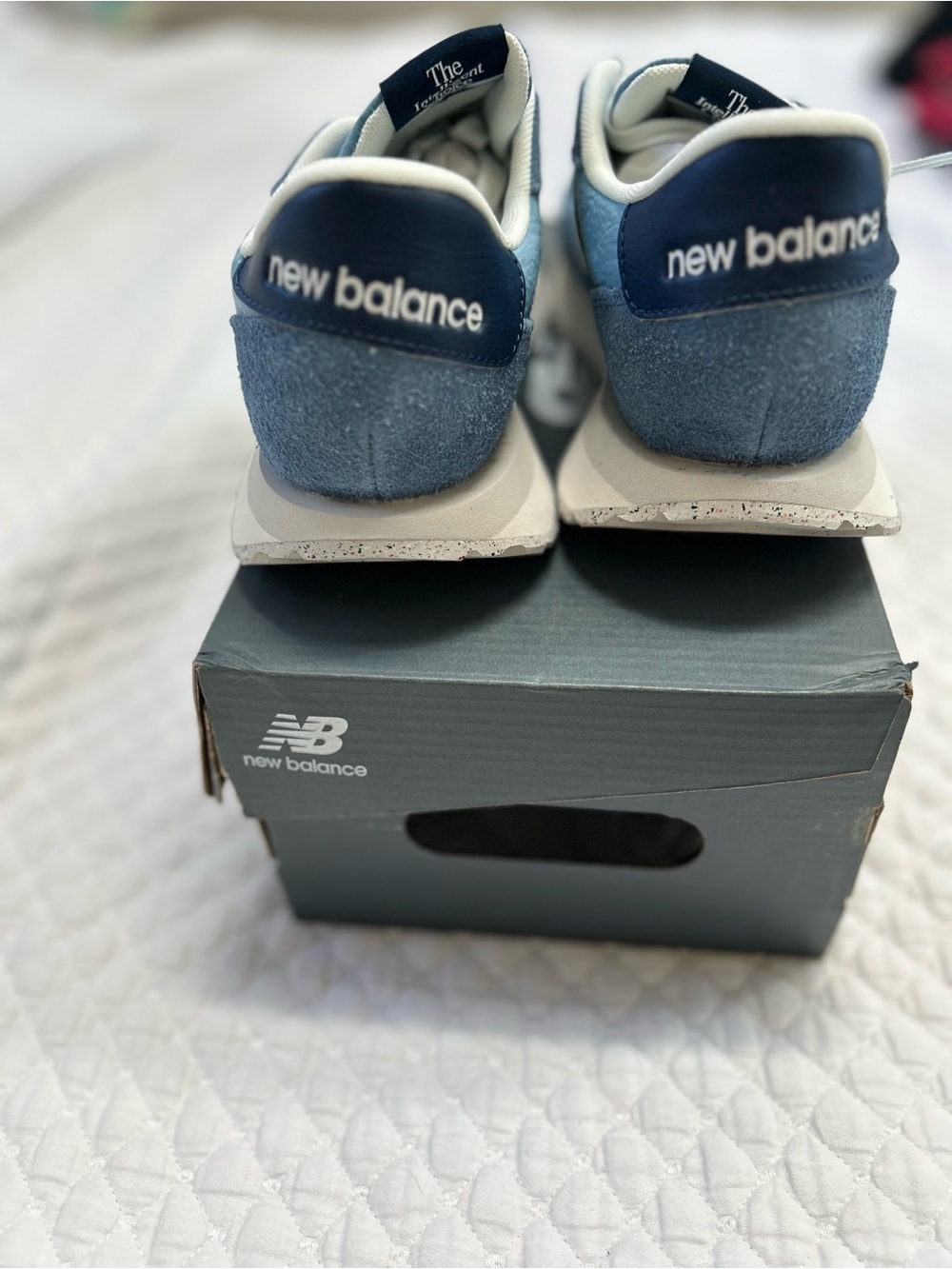 New Balance Women’s 237 Light Blue and Suede Sneaker. - Picture 5 of 10